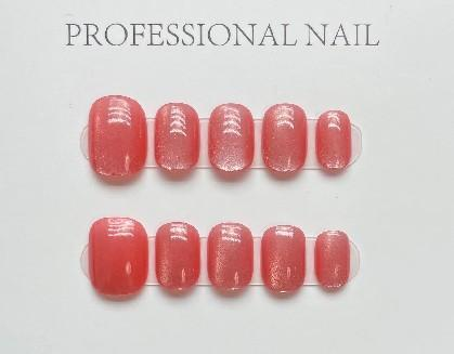 Monochrome Handcrafted Press-On Nail