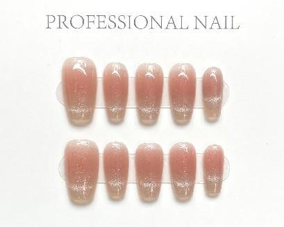 Monochrome Handcrafted Press-On Nail
