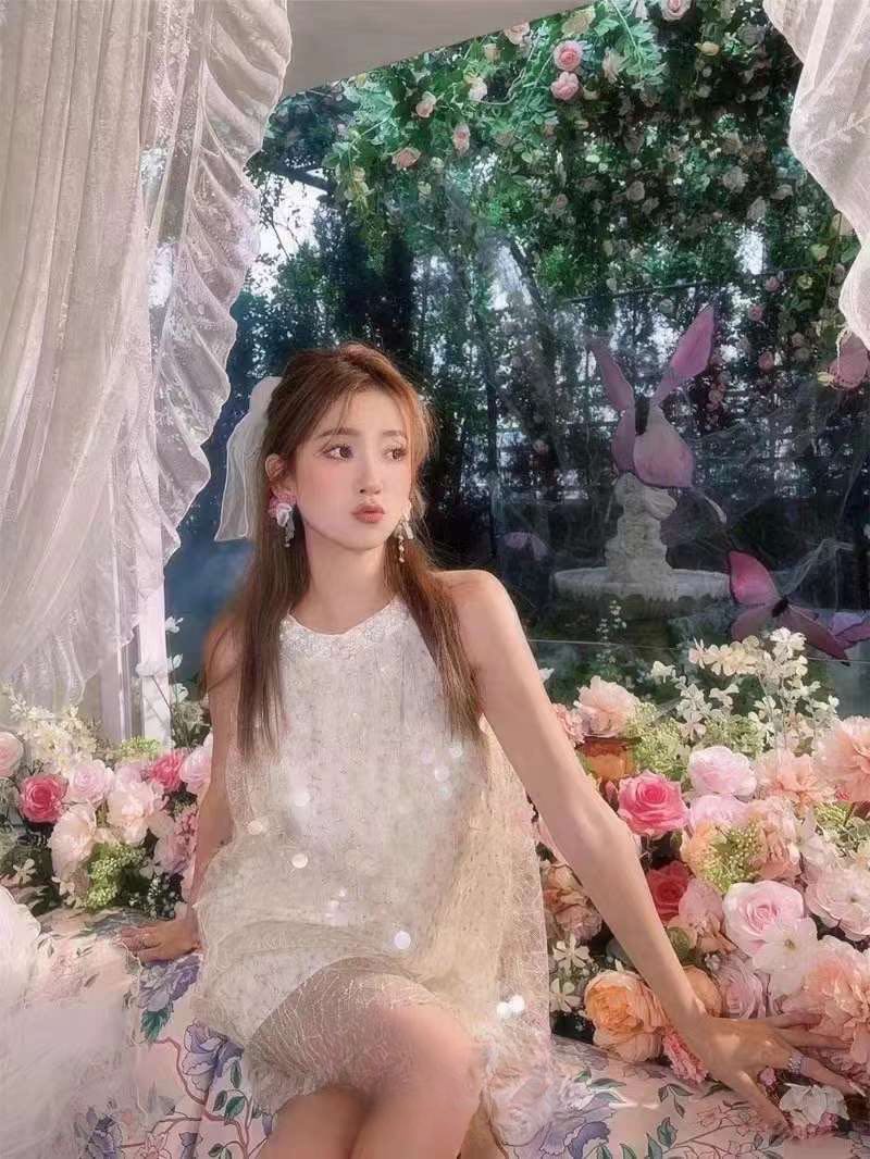 Apricot Sequin Pearl Hanging Neck Dress