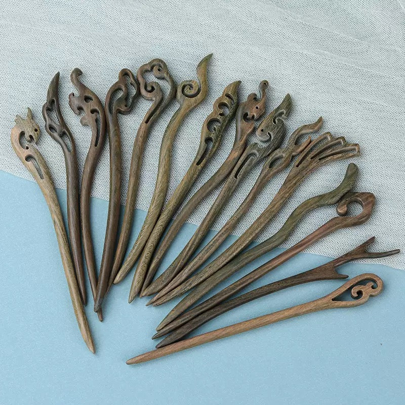 Green Sandalwood Hair Stick – Minimalist Classical Chinese Hairpin | 17.5–18c