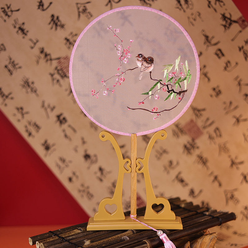 Eight-Petal Silk Fan with Single-Sided Su Embroidery | Traditional Chinese Decorative Fan