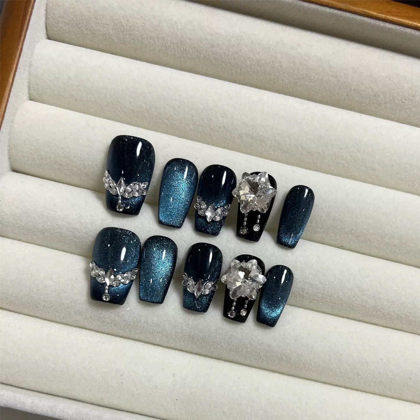 Miss Berg Royal Sapphire Cat Eye Press-On Nails | Luxury Court-Style Design