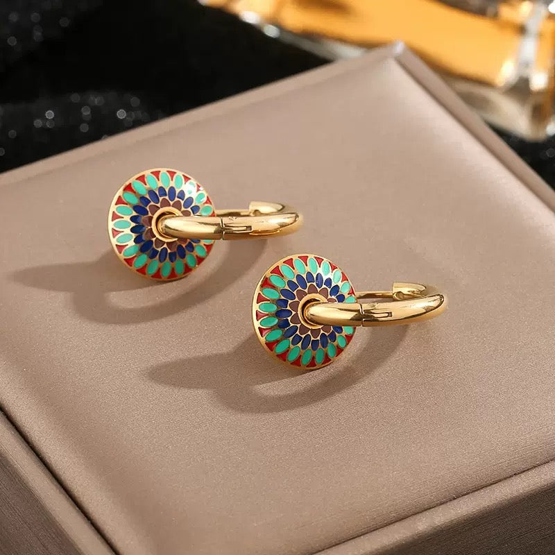 Retro Enamel Jewelry Set – Colorful Drop Glaze Hoop Earrings & Pendant Necklace (2-Piece Set)