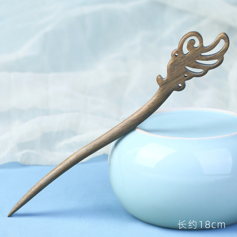 Green Sandalwood Hair Stick – Minimalist Classical Chinese Hairpin | 17.5–18c