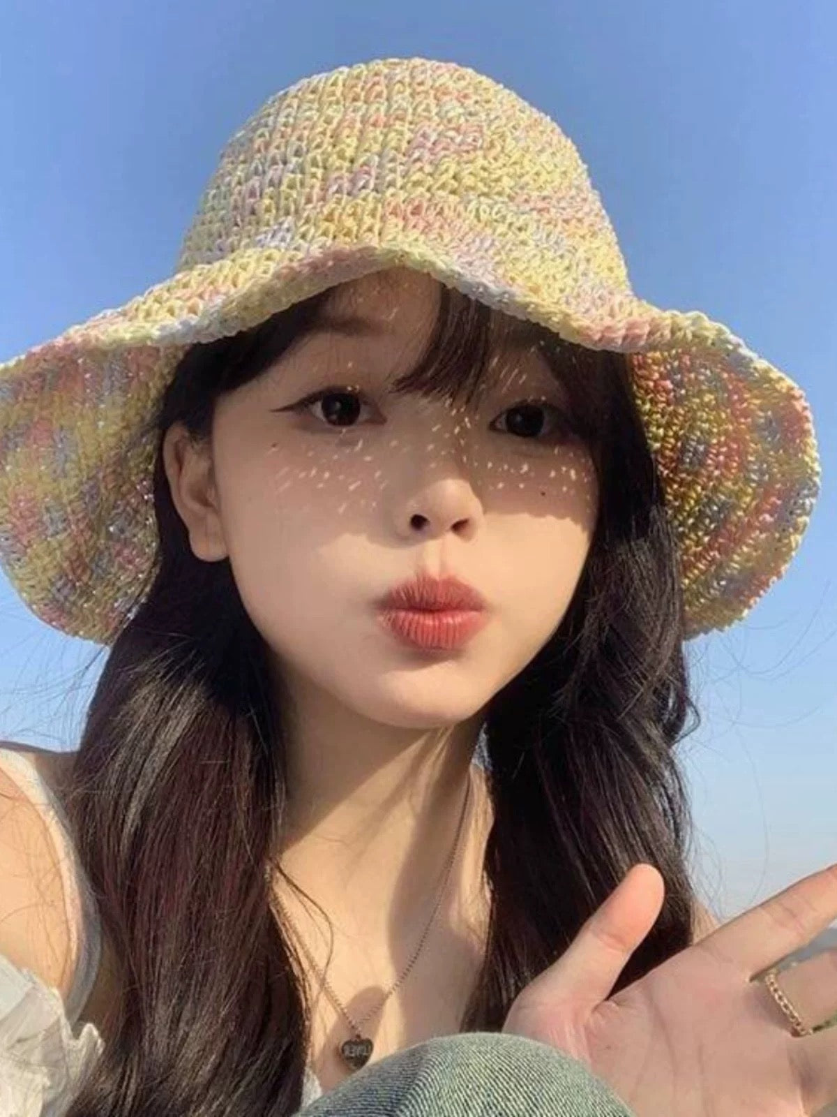 Dopamine-Inspired Woven Sun Hat – Wide Brim Bucket Hat | Summer UV Protection & Face-Slimming