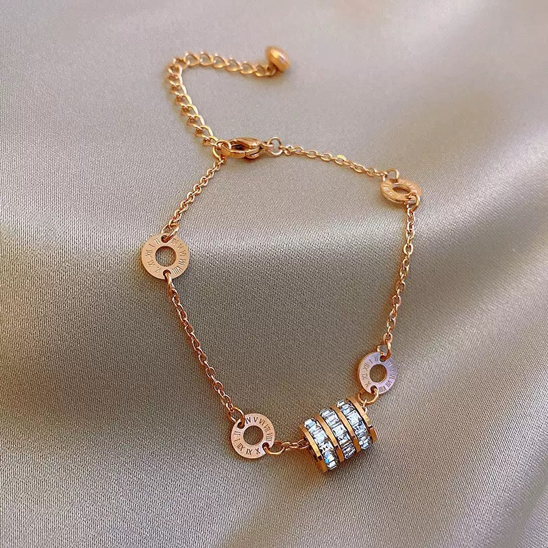 Elegant Waistline-Inspired Bracelet for Women – Minimalist Gold Chain with Unique Curved Design (16cm + 3.5cm Extender)