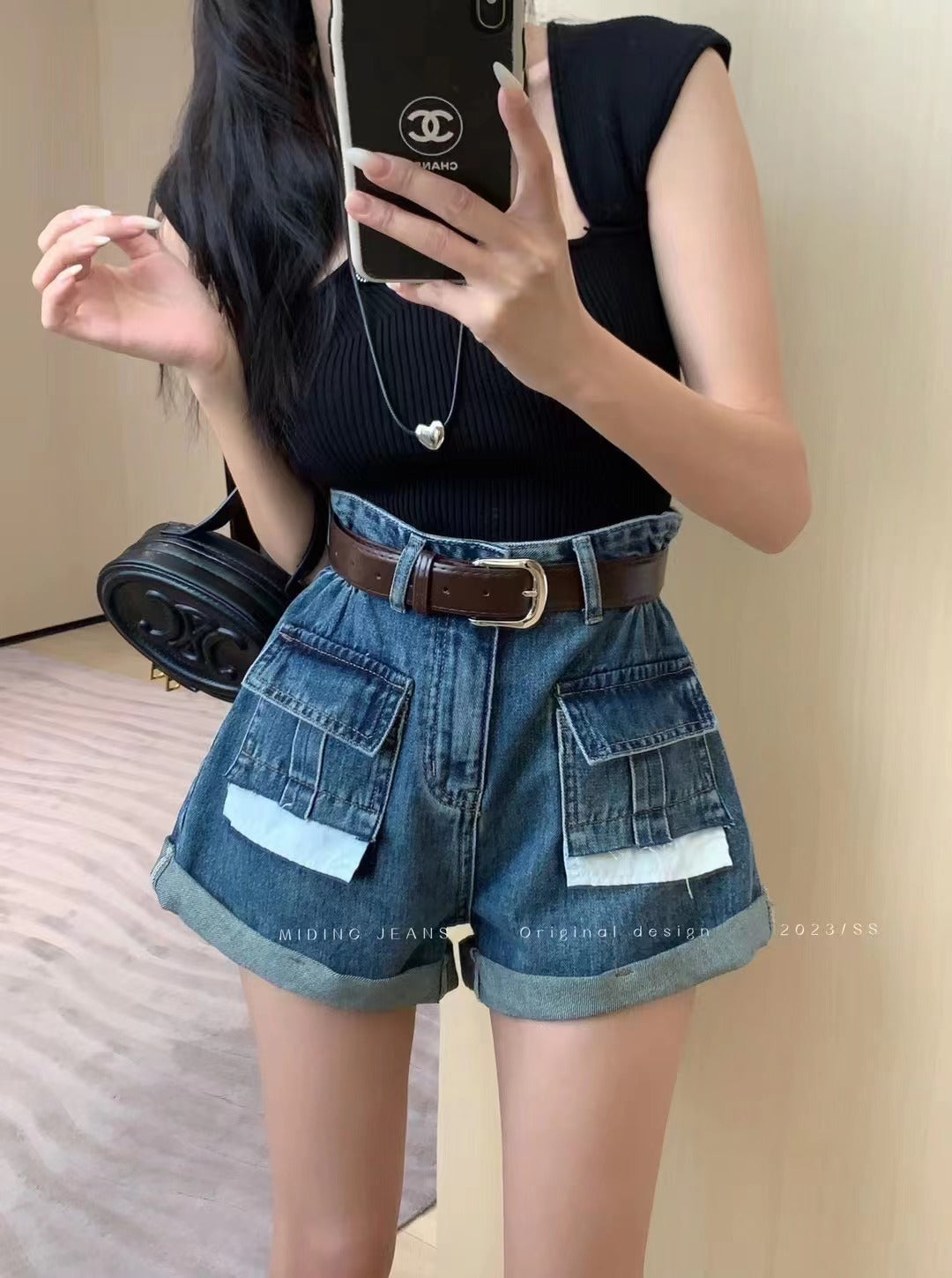 Rolled Hem Color-blocked Pocket High-Waisted Denim Shorts (3 Colors optional)