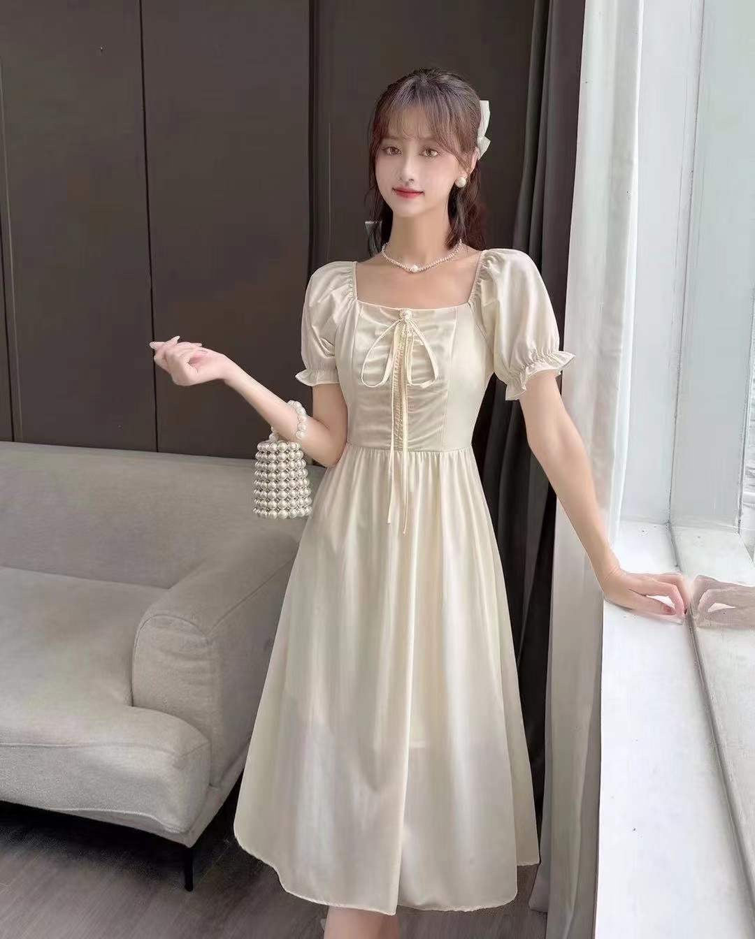 Hepburn Style French Bubble Sleeve Dress(2 color option)