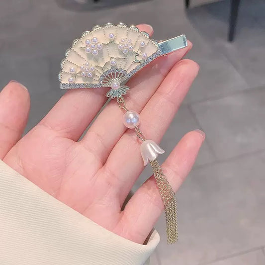 Vintage Chinese Fan Hair Clip – Elegant Pearl Tassel Side Clip for Hanfu, Cheongsam, or Formal Wear