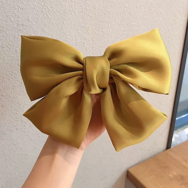 Lolita Style Large Bow Hair Clip – Japanese JK Girl Spring Clip Barrette, Elegant Back Head Accessory
